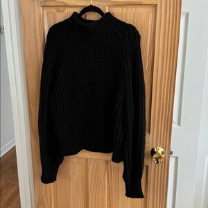 H&M Black Knit Pullover